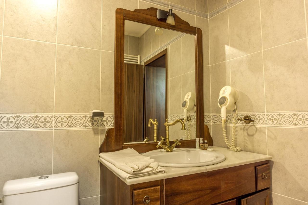 Hotel Ferdinand Хацег Экстерьер фото
