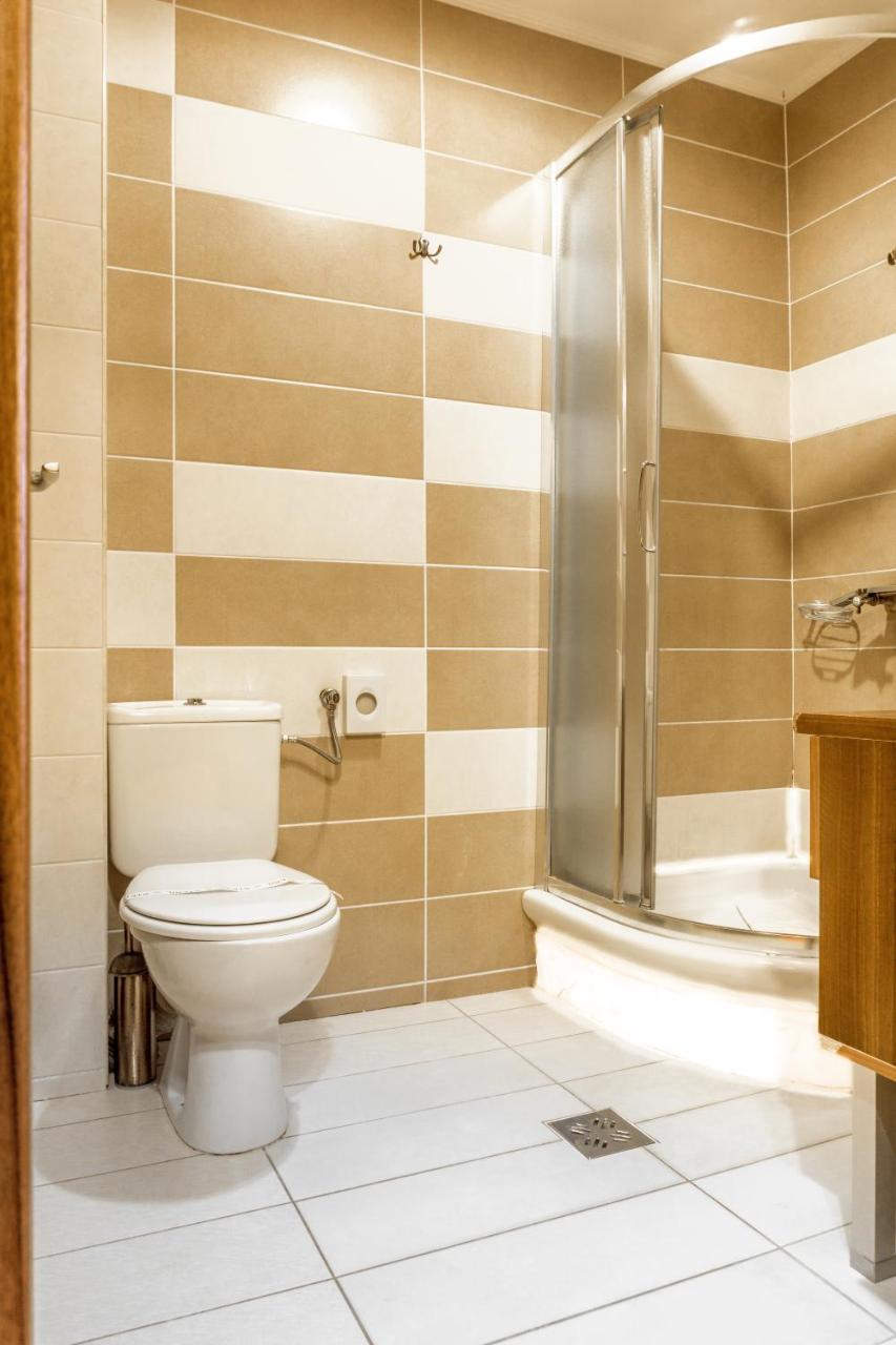 Hotel Ferdinand Хацег Экстерьер фото
